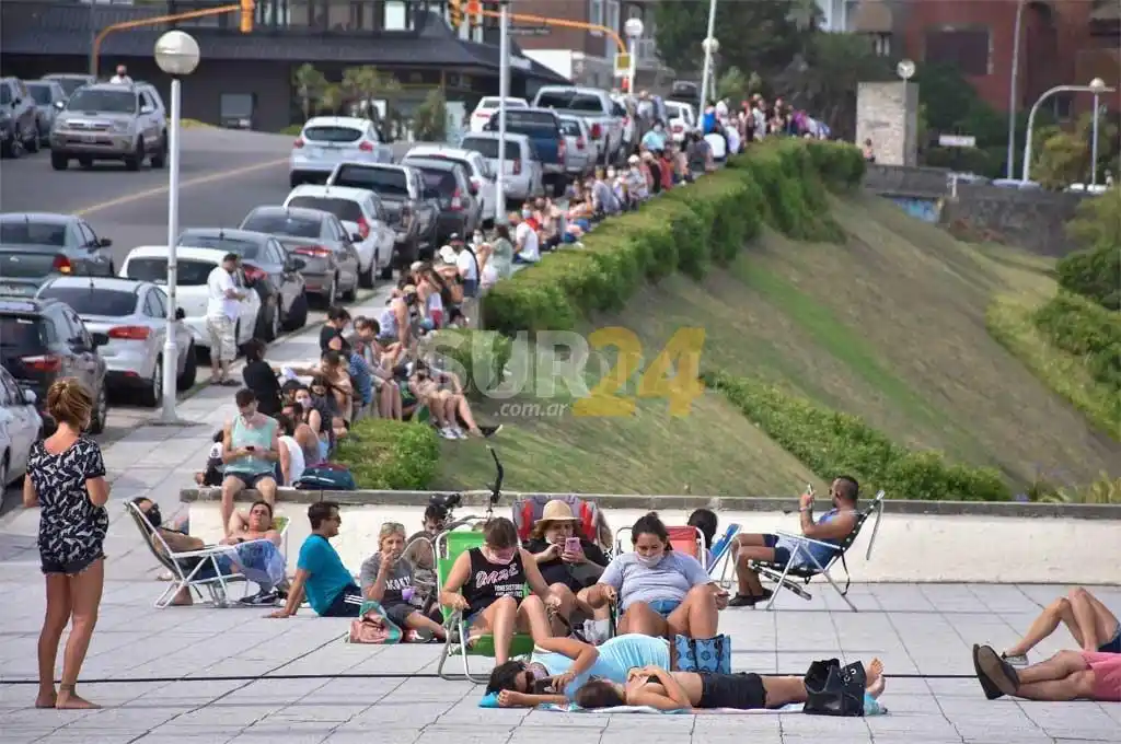 “No hay forma de detener la transmisión de Ómicron”, aseguran desde el gobierno