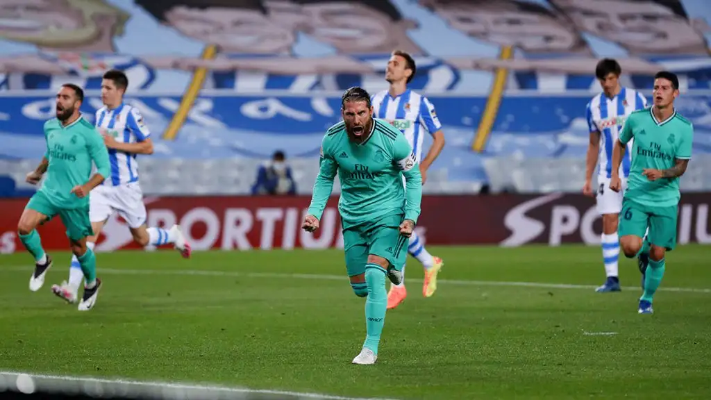 Real Madrid sumó de a  tres y se subió a la punta
