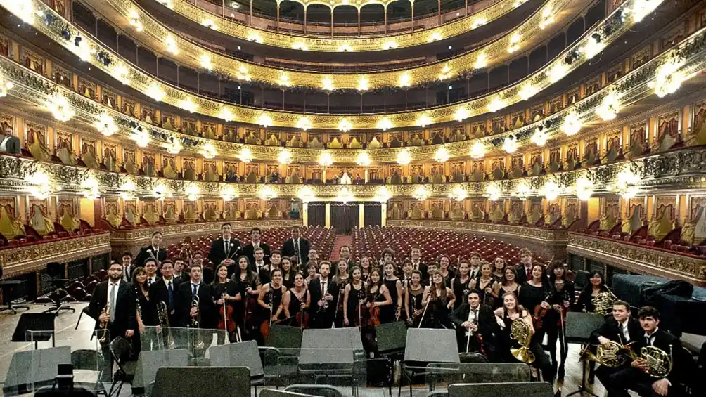 El Teatro Colón ofrece cursos virtuales y gratuitos a jóvenes de todo el país