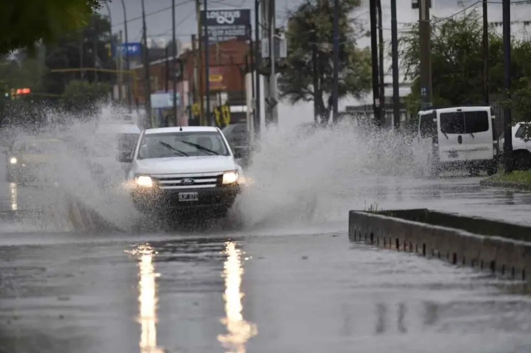 Pronóstico por tormentas fuertes para Concordia y otros Departamentos de la zona