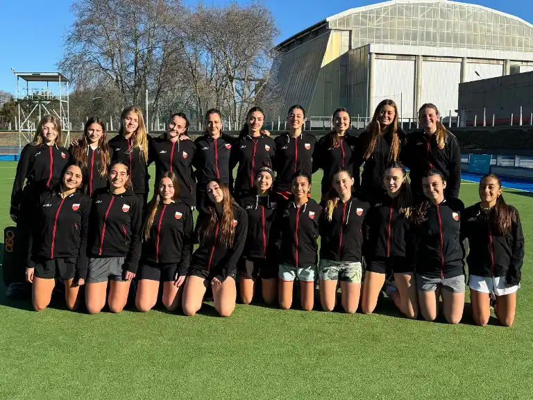 El equipo marplatense Sub-16 que está disputando el Argentino "B".