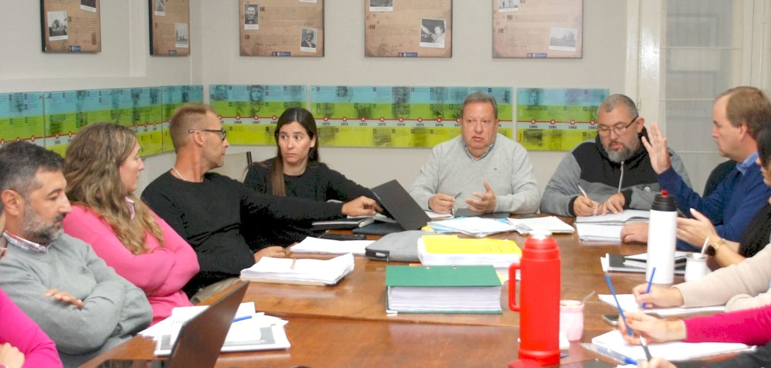 Precisiones. Brindaron funcionarios del Ejecutivo ayer en el Concejo