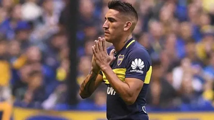 Centurión se entrenó con el grupo y tiene chances de jugar ante Independiente