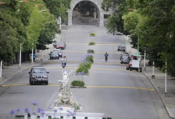 Por la realización de AcercArte se cortó el tránsito en la Diagonal Illia