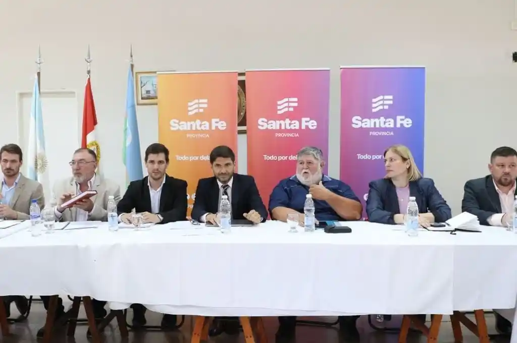 El mandatario mantendrá reuniones con representantes de diferentes entidades, productores, empresarios, autoridades de varias localidades, y también hará entrega de escrituras de viviendas.