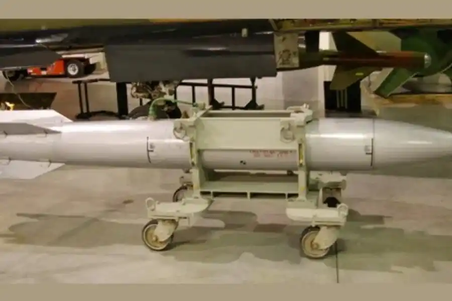 EE.UU anunció la construcción de una nueva bomba nuclear 24 veces más potente que la que destruyó Hiroshima: "Es un acto arrogante"