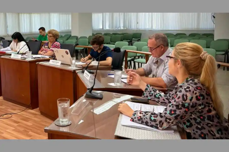 Polémica: concejales de Juntos por el Cambio desconocen la ordenanza de paridad de género y los 2 nuevos barrios no llevarán nombre de mujer