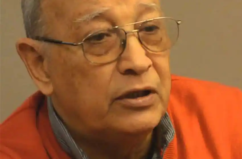 Obberti: «El Armenio es un muchacho muy torpe»