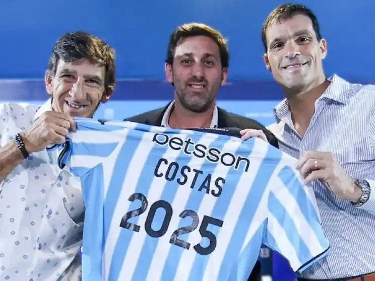 Costas acordó la renovación de su contrato con Racing