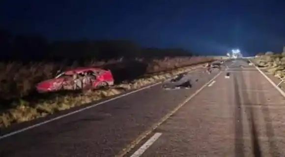 Tragedia en Ruta 18: Murieron dos jóvenes de Diamante en un accidente frontal