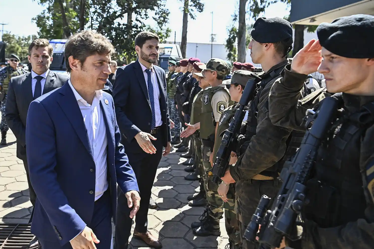 Kicillof y Pullaro firmaron un convenio de asistencia recíproca en materia de seguridad