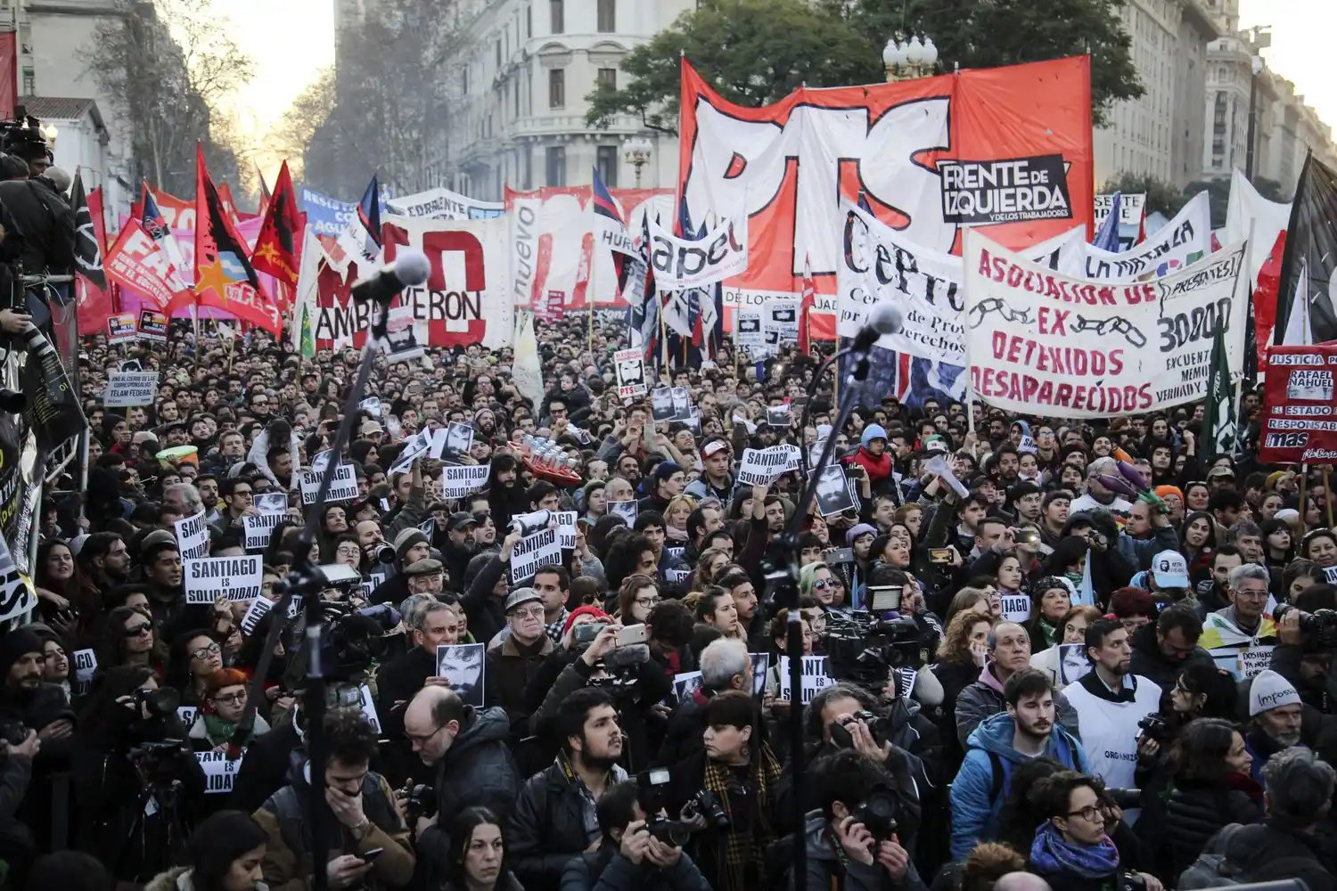 Multitudinario acto a un año de la desaparición de Maldonado