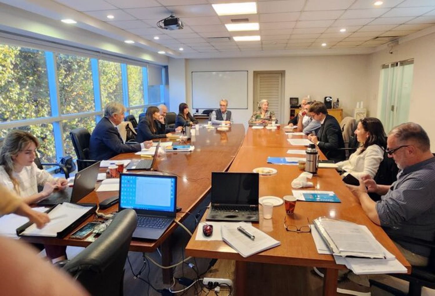 La Provincia llevó los reclamos del sector pesquero bonaerense ante autoridades nacionales.