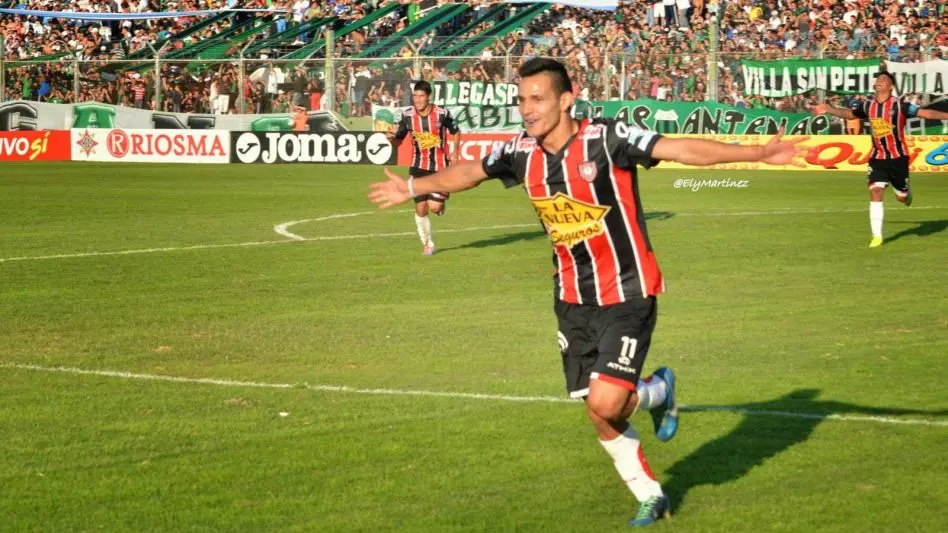 "Me gusta la forma de jugar que plantea Coyette"