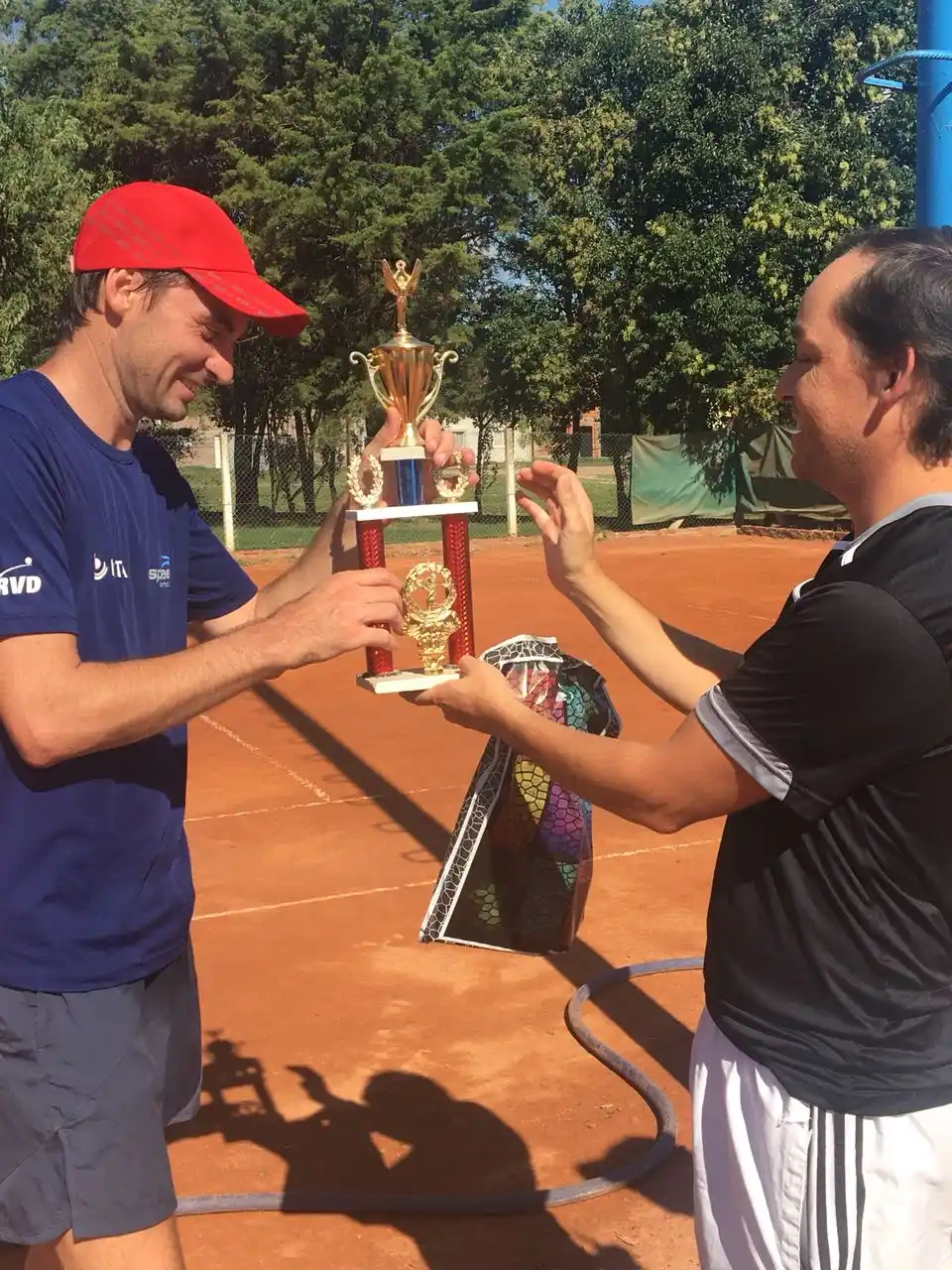 Exitoso torneo de Tercera categoría en las canchas de Cultural