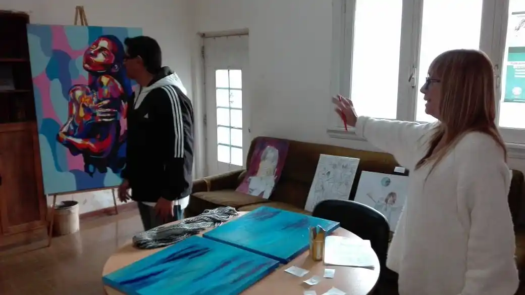 Seleccionaron ganadores en dibujo, pintura y literatura