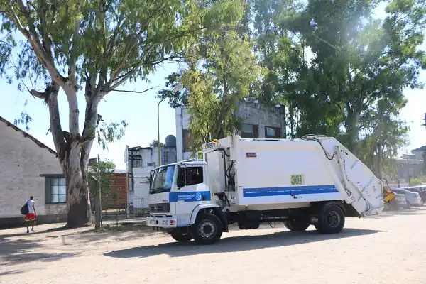 Después de 22 años de trabajo, un empleado de Higiene Urbana se despidió de su trabajo