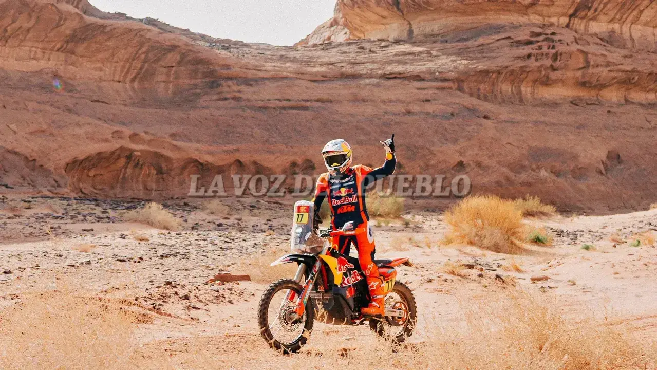 Luciano Benavides lidera el Dakar en motos
