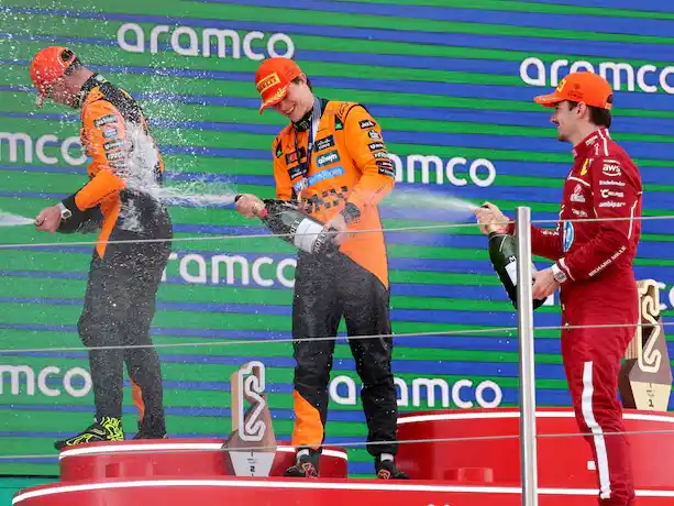 piastri podio f1  barcelona