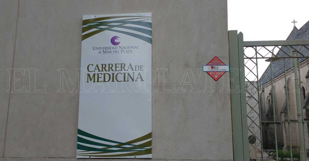 Unos 1550 estudiantes finalizaron el primer trimestre de Medicina