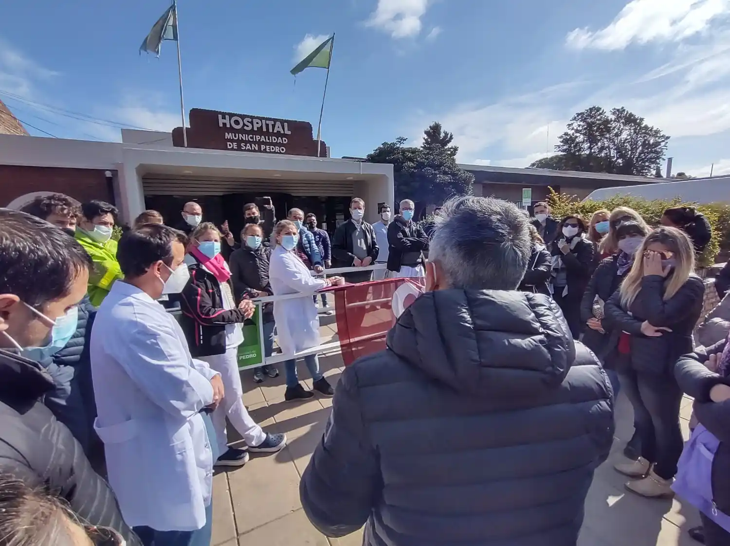 Médicos y Creus acordaron mesa de trabajo tras sus declaraciones sobre municipalizar la carrera