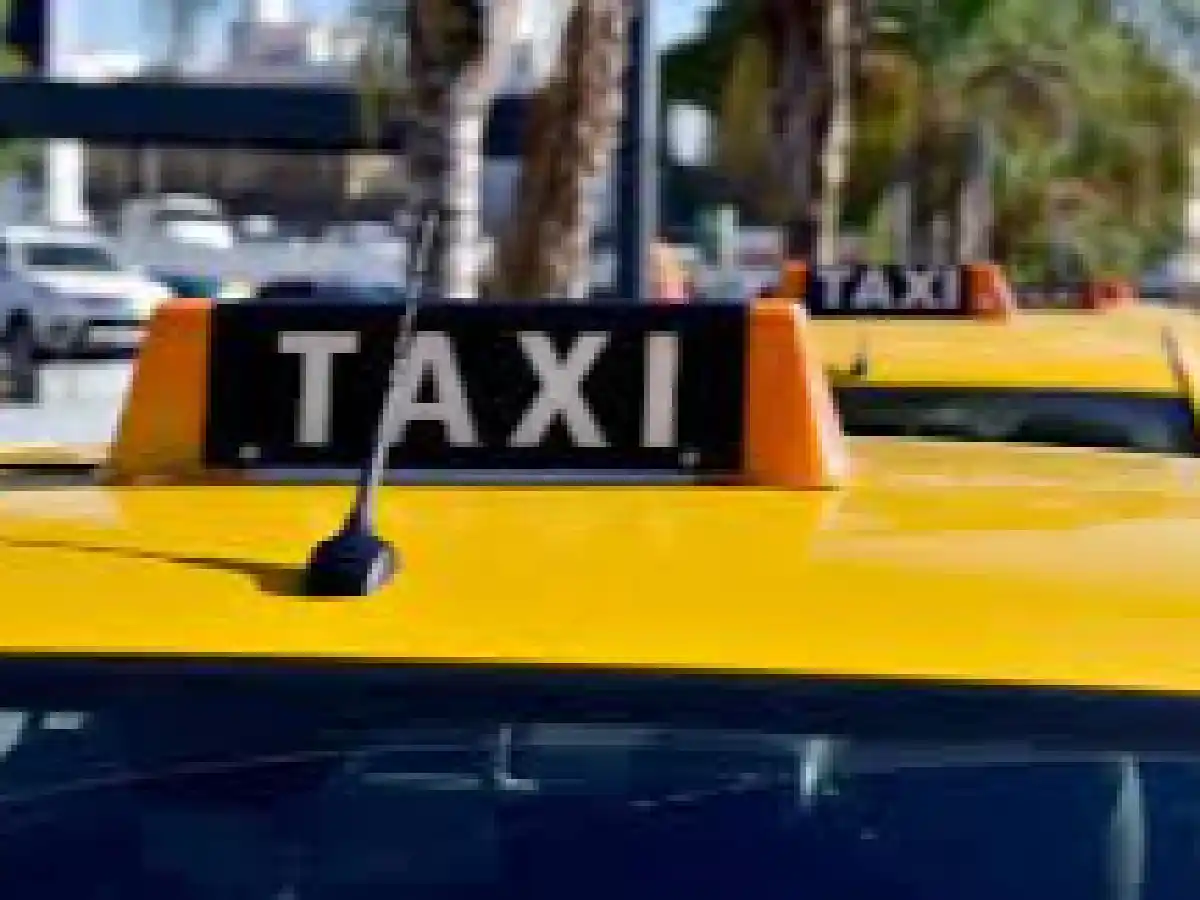 Córdoba: un taxista le clavó un destornillador a un conductor tras una discusión