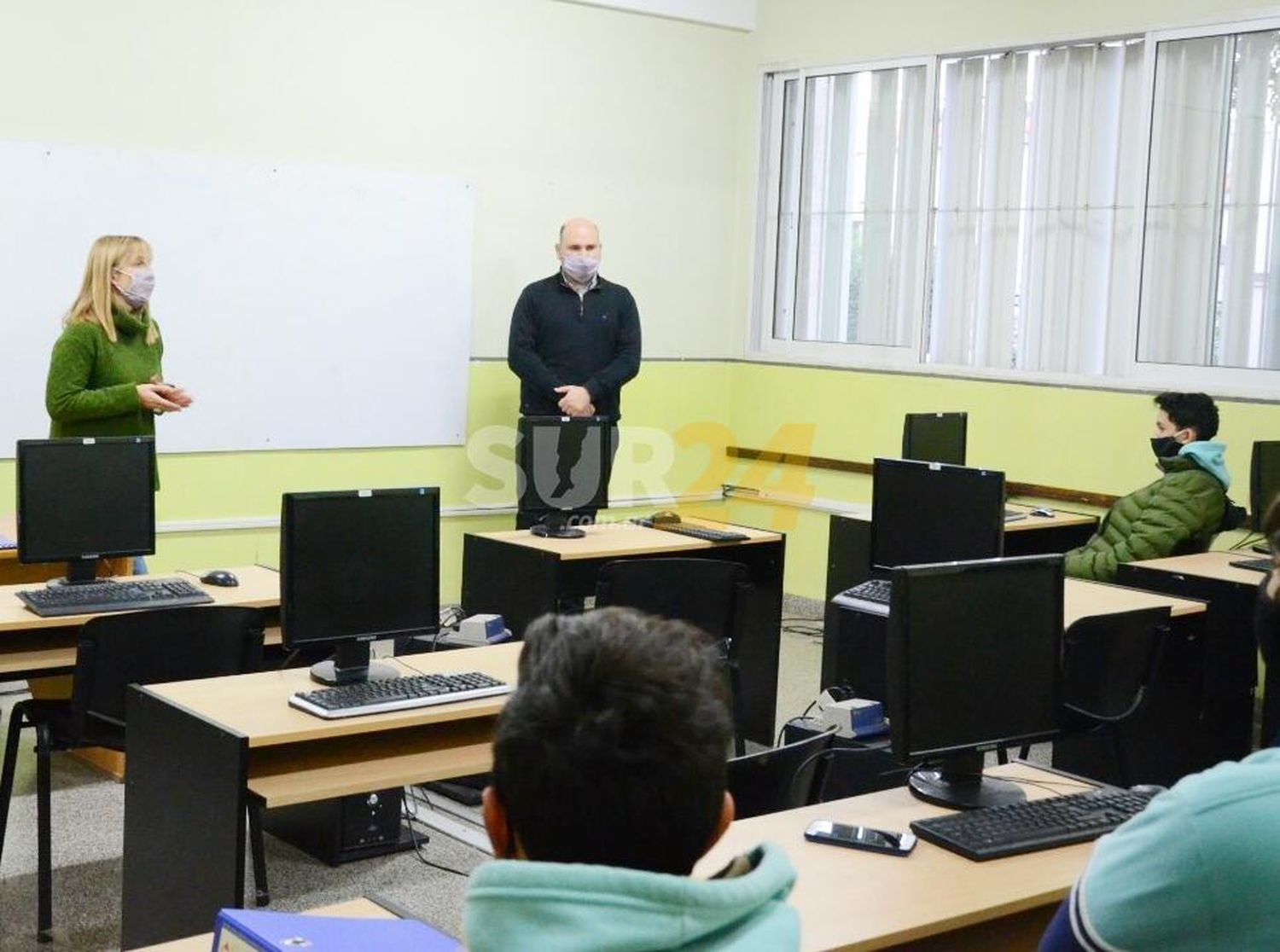 Orientación vocacional a alumnos de último año del secundario organizado por el Municipio