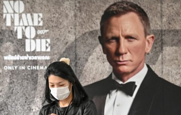 James Bond no consigue tiempo para estrenar