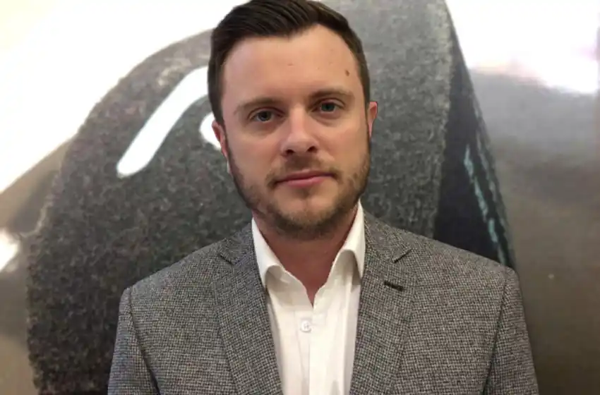 Roy López Molina respondió el cuestionario de Rosario Nuestro