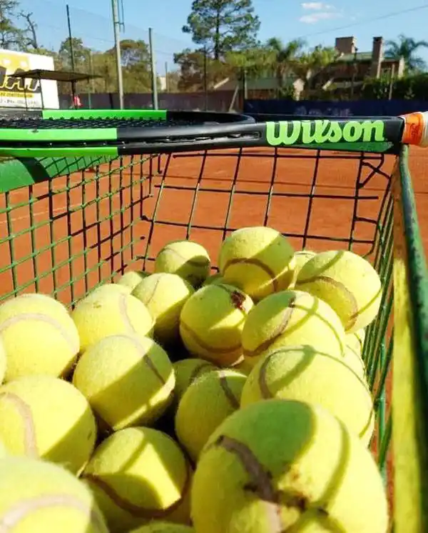 Continúan las inscripciones para el Primer Torneo Nocturno de Tenis