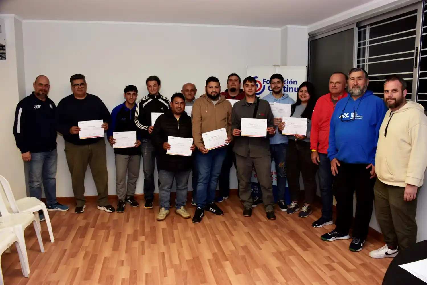 La UOM entregó certificados de cursos de soldadura y electricidad en Rafaela - 2