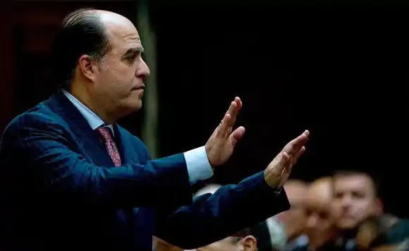 Borges alerta que asesores iraníes impartieron cursos de guerra popular en la FAN