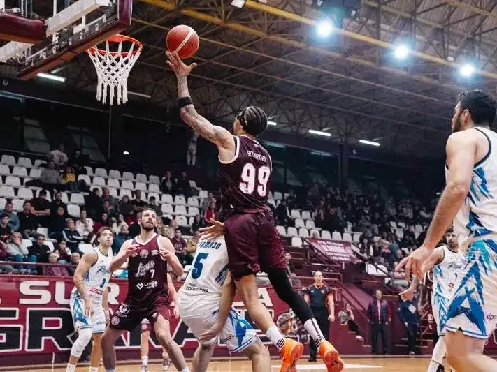 Lanús venció a Regatas en el 
Rotilli para volver a la victoria
