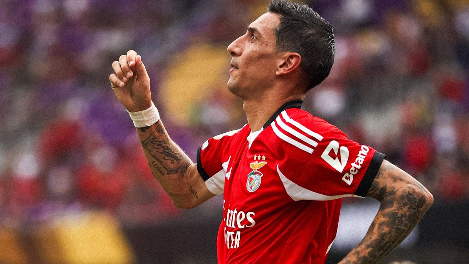 Un Di María infalible guió a Benfica hacia la goleada
