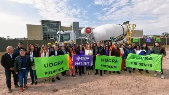 La Uocra se declaró en "alerta" por los anuncios de Milei sobre la obra pública
