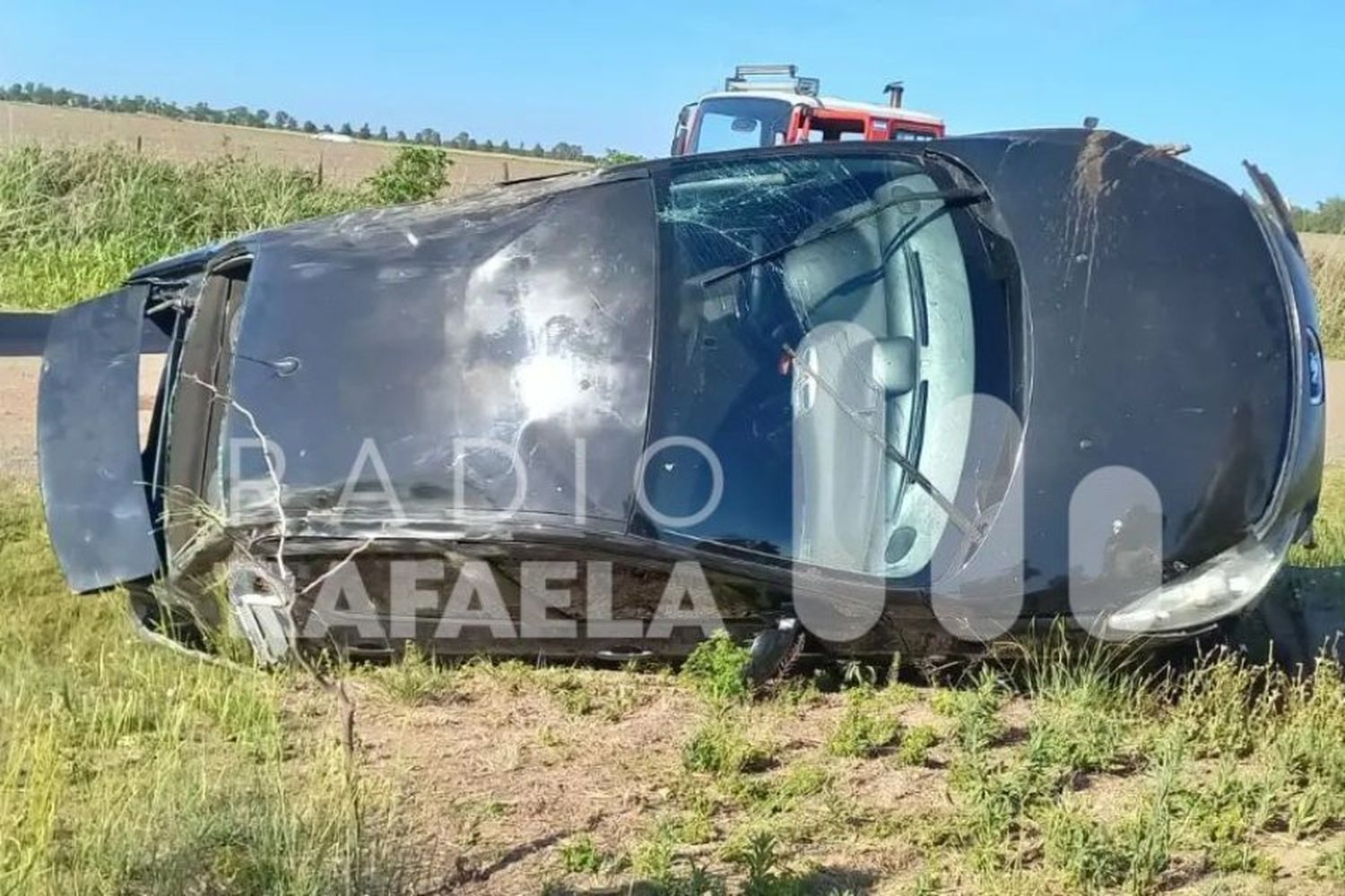 Volcó un auto al sur del acceso principal a San Vicente