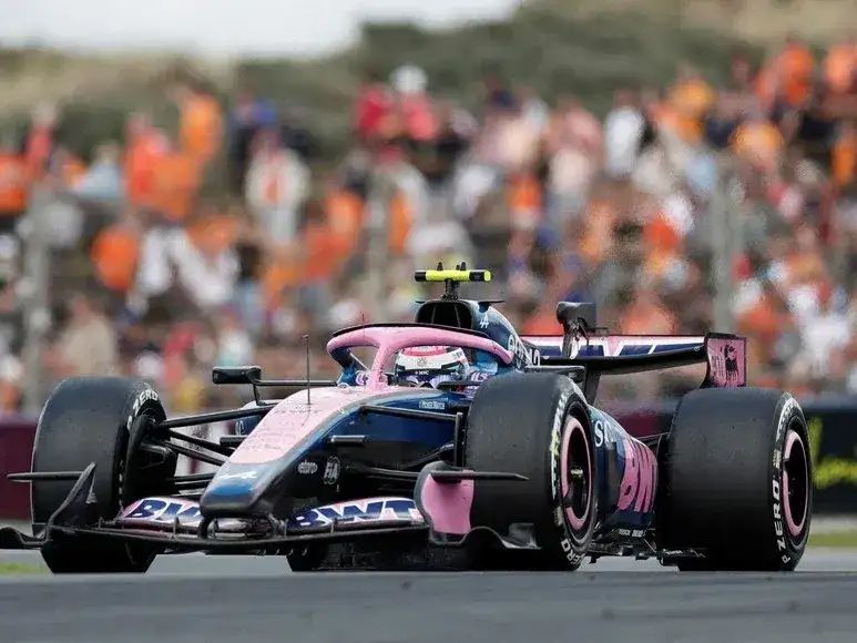 Colapinto terminó 14° en un caótico GP de Países Bajos marcado por las sanciones - 3