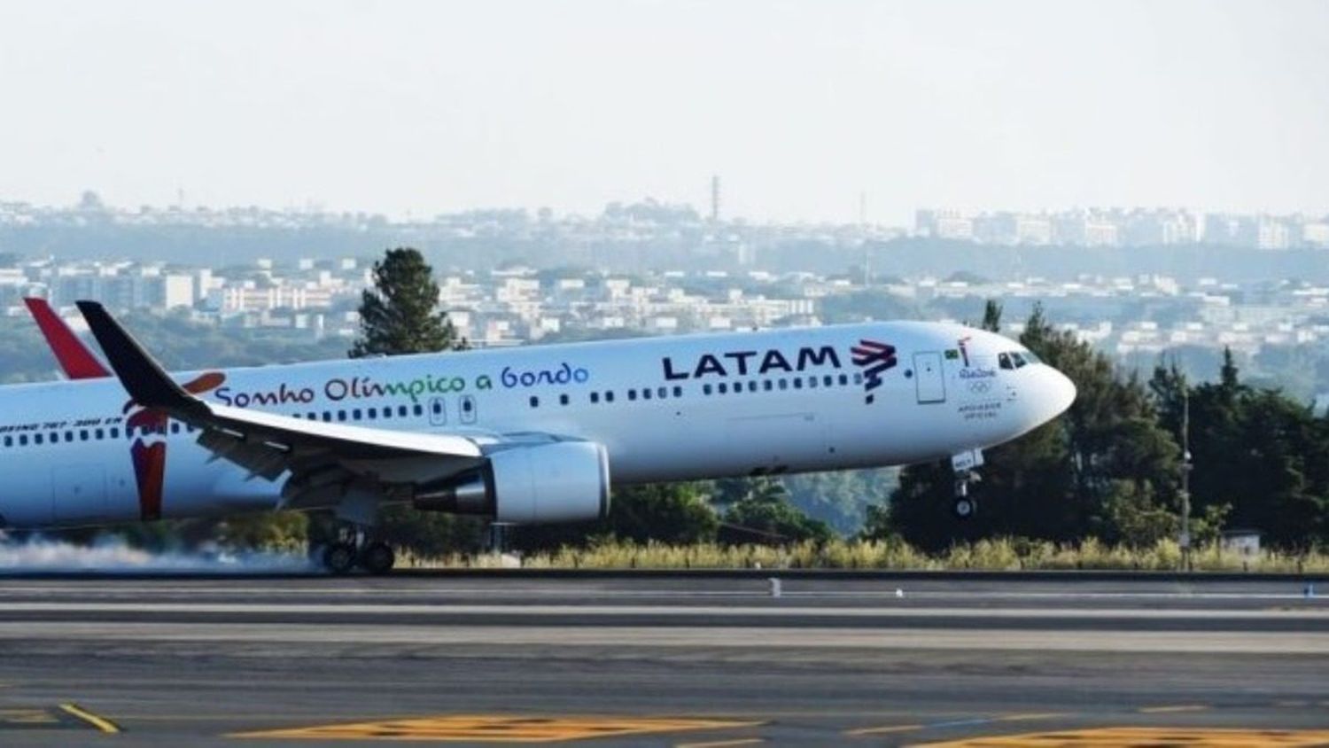 Inac autoriza a Latam Airlines realizar vuelos regulares entre Caracas y Bogotá