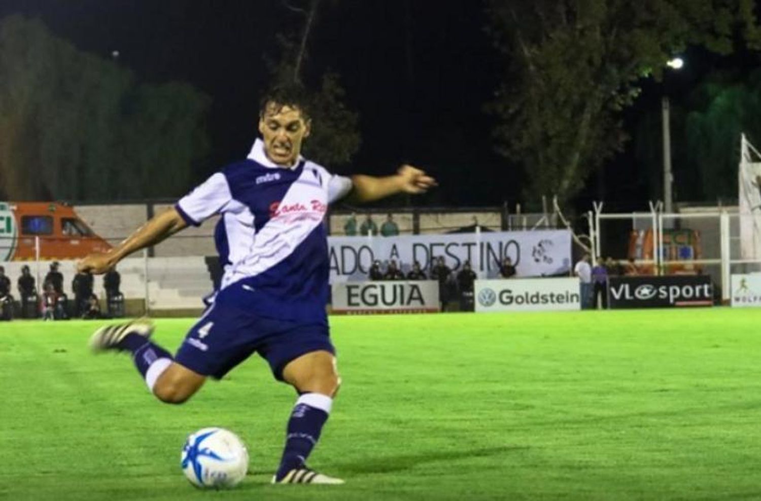 Alvarado viaja a Río Negro con el regreso de Urquiza