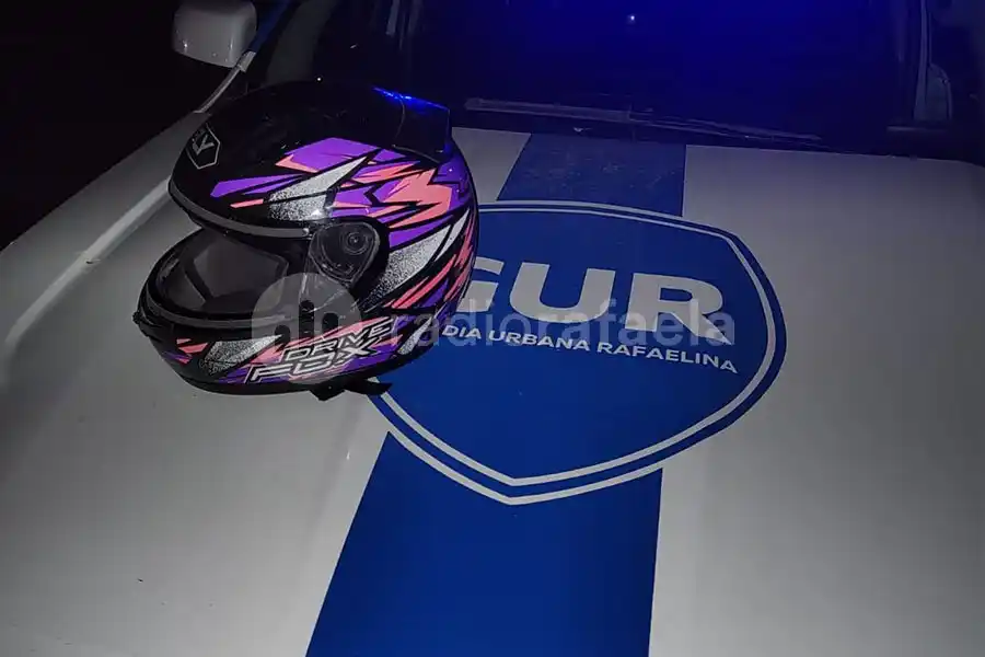 Quiso aprovecharse de un descuido para robar, huyó y fue visto por la GUR: terminó en la Comisaría N°13