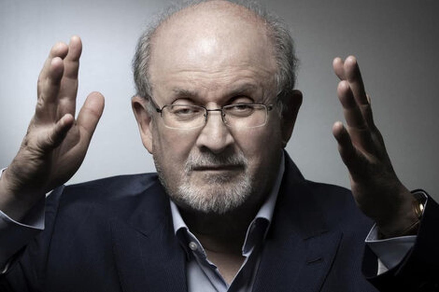 Salman Rushdie, escritor de origen indio, autor de Los versos satánicos