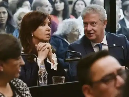 Rechazaron la recusación de CFK en la Causa Vialidad y Kicillof apuntó a la Corte: “Más trucho, más roñoso, no se consigue”