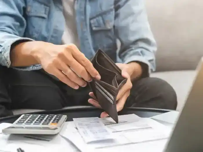 Más del 80% de los hogares entrerrianos se endeudó para cubrir gastos básicos, según un estudio del Cedma