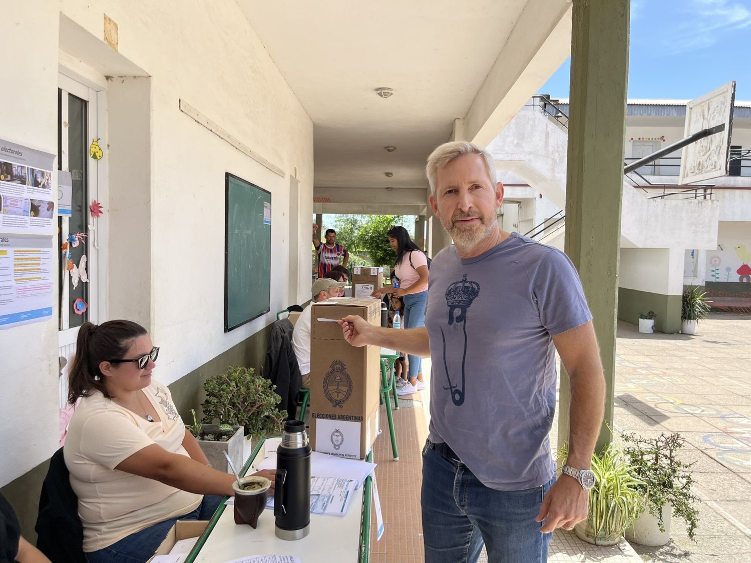Frigerio felicitó a Milei: “Comienza una nueva etapa”
