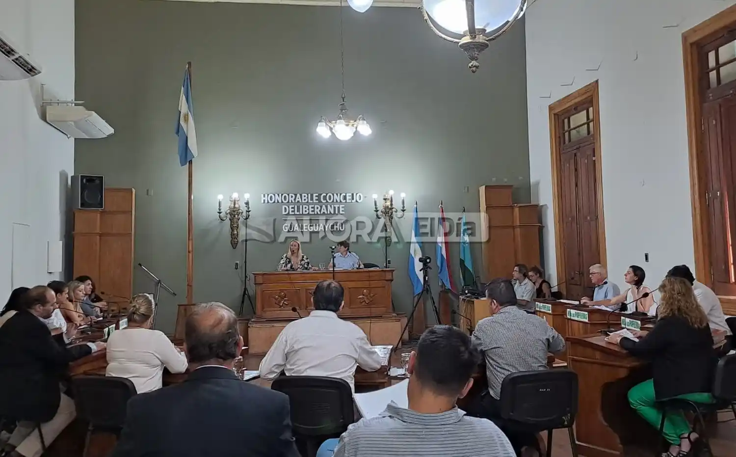 Con los votos oficialistas, el Concejo aprobó la modificación de la ordenanza de las antenas 5G