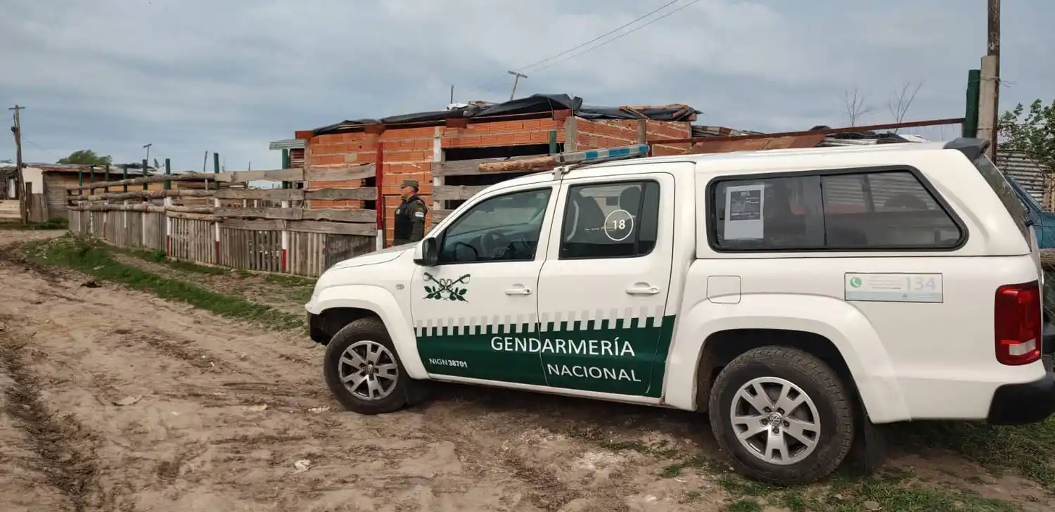 Dos detenidos por estupefacientes y 11 personas involucradas en una causa por defraudación a la administración pública