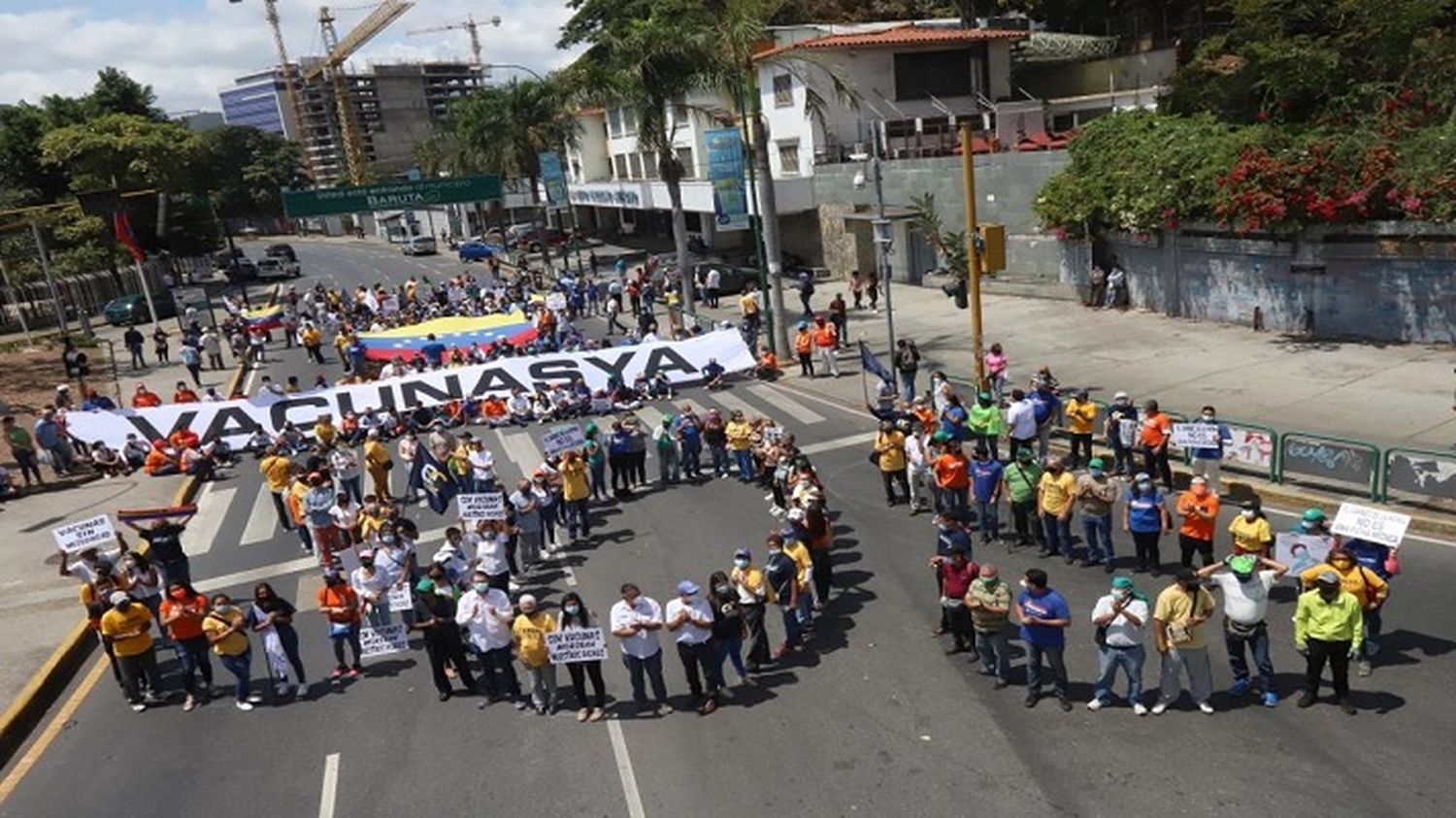 ¡VACUNAS YA! El grito de los venezolanos para enfrentar la COVID-19