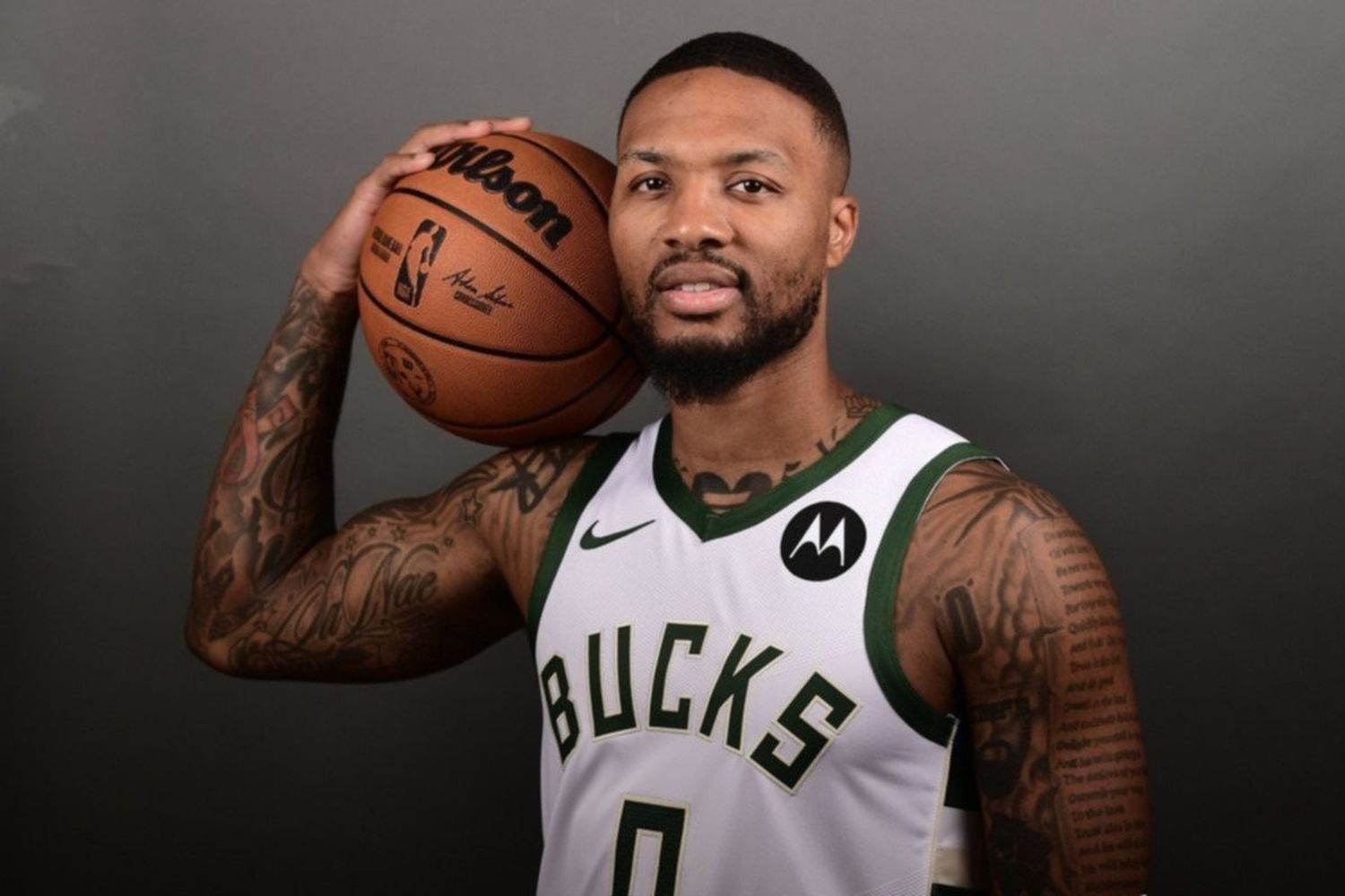 Este es el motivo por el cual la estrella de los Bucks, Damian Lillard, se divorcia de su esposa