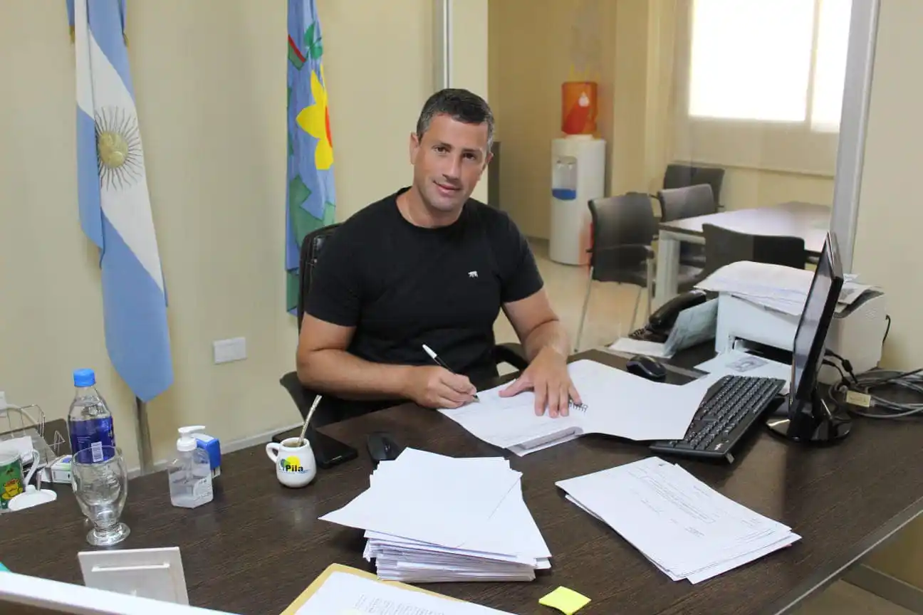 Actualización salarial a municipales de Pila: El aumento total llega a 86,4%