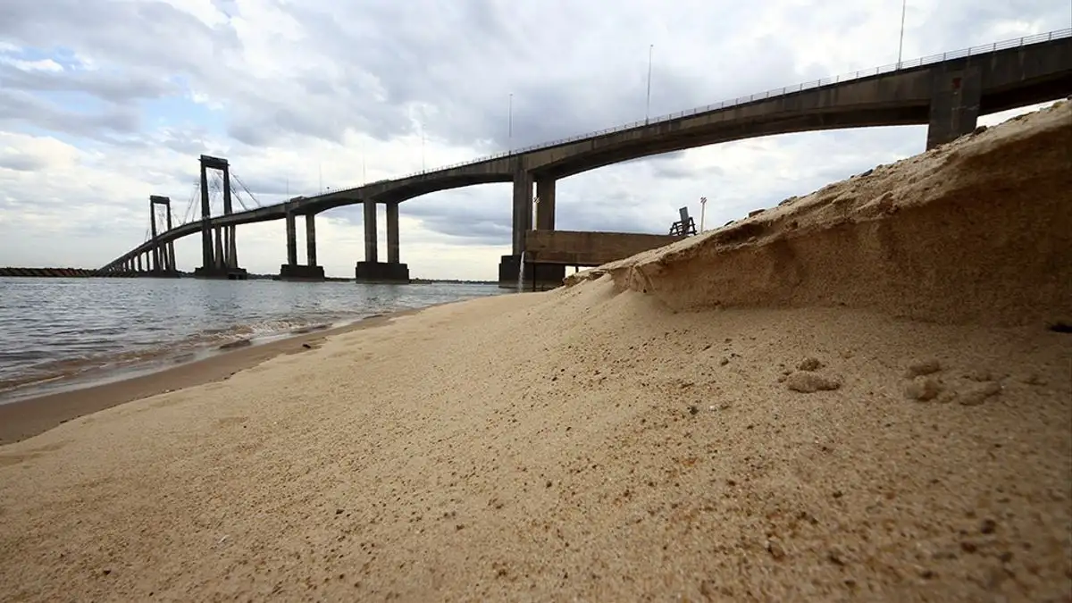 El Gobierno crea un fondo de $1.000 millones para asistir a los afectados por la bajante del Paraná